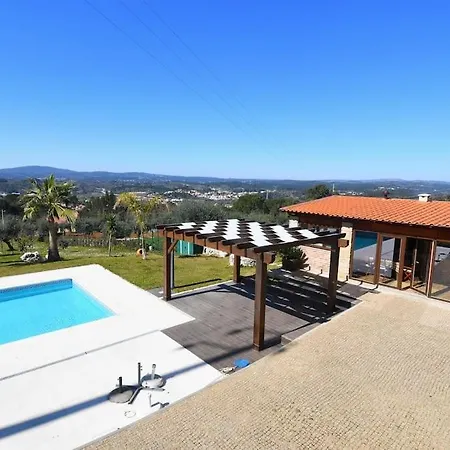 Quinta Dos Silvas - Piscina Villa Leiria